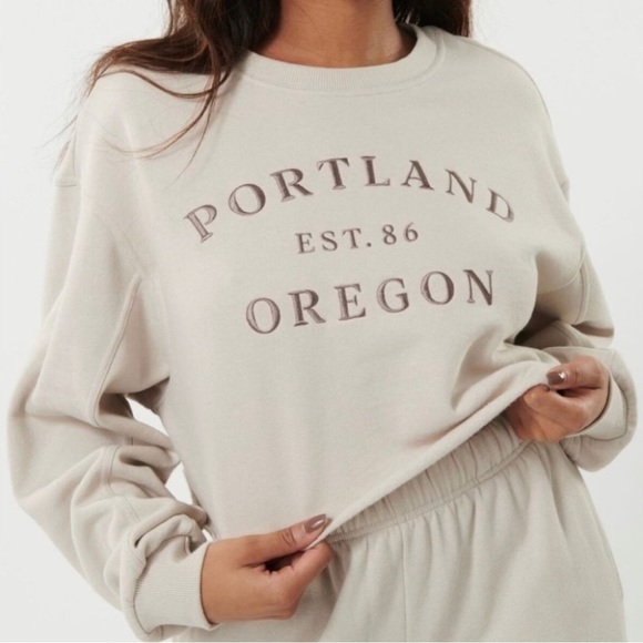 GARAGE Cropped Portland Sweatshirt - Picture 1 of 5